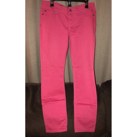 hot pink skinny pants